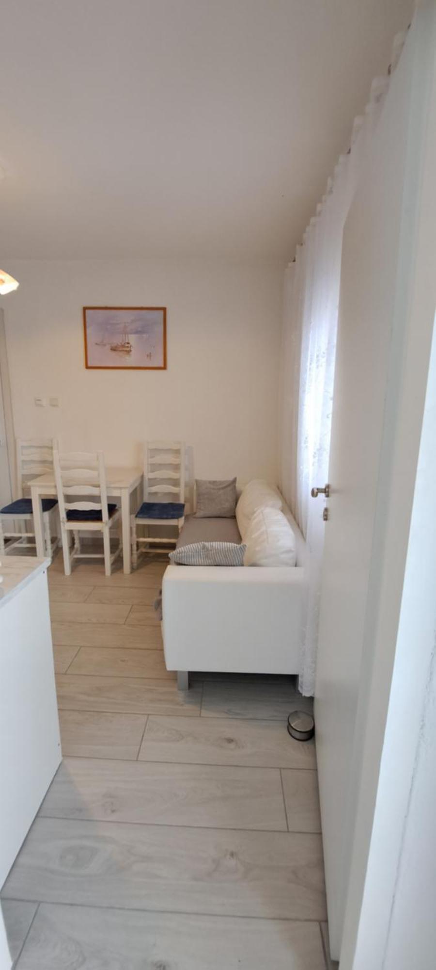 Apartmani Ana-Lora Lopar Eksteriør billede